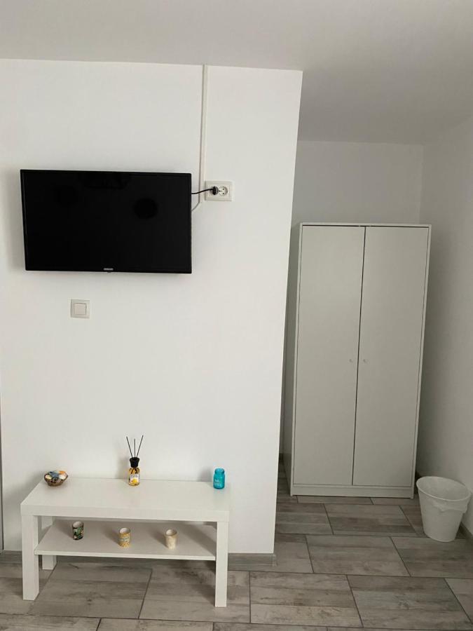 Camere De Inchiriat David Casa David Корбу Экстерьер фото